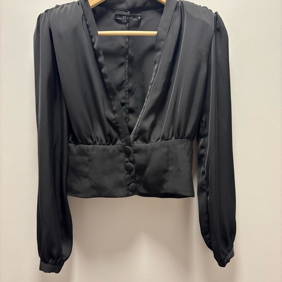 Deluc satin long sleeve crop blouse with shoulder pads - Picture 3 of 11